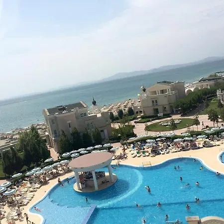 Апарт-отель Private In 5-star Sunset Resort,