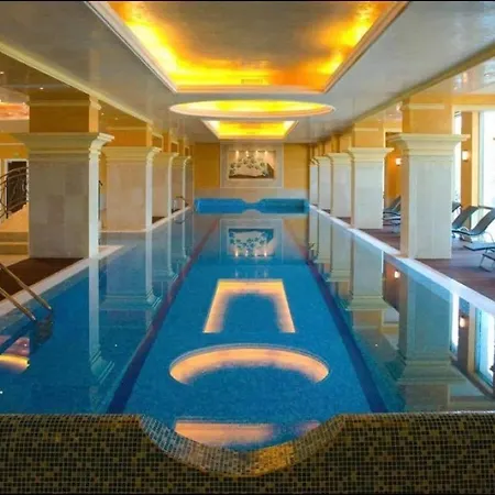 Private In 5-star Sunset Resort, Апарт-отель